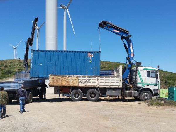 Griechenland Windpark Loggarakia 9 Anlagen Verladung Container